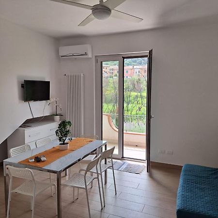 Apartamento Terrazza Michelino Parghelia Exterior foto